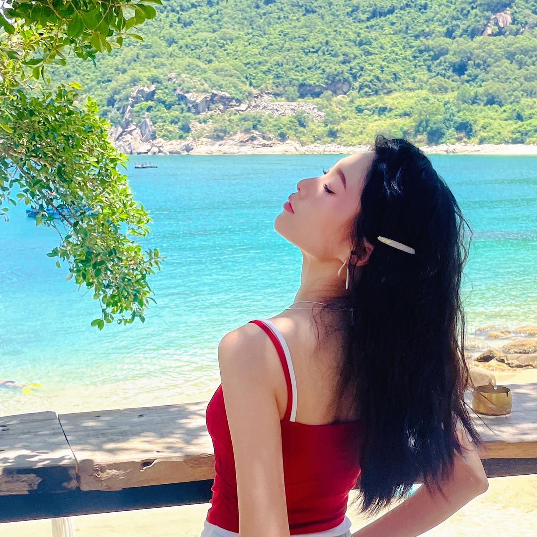爱倾莱米女装