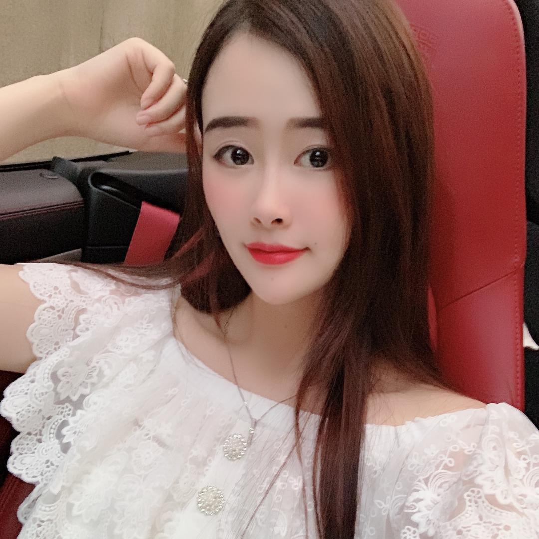 依蜜蔻