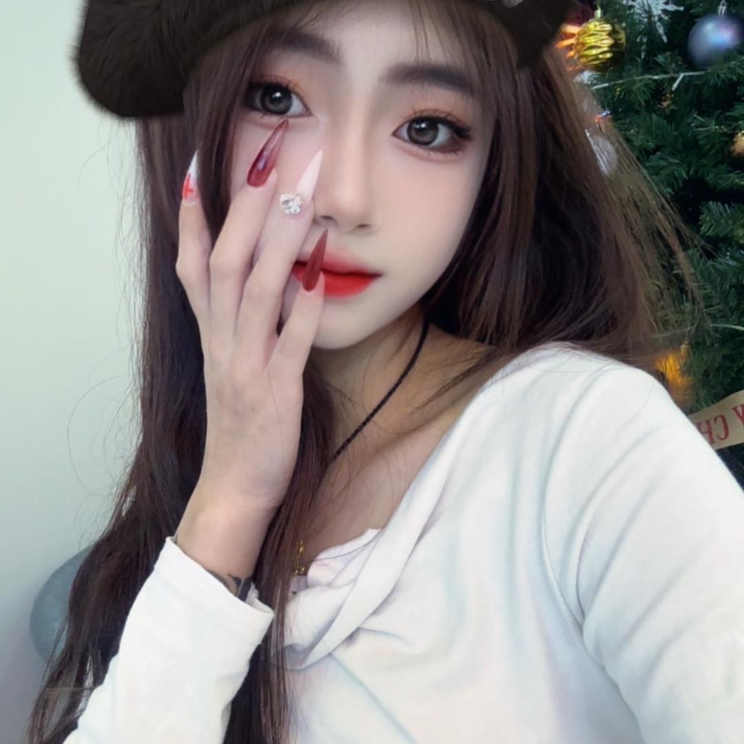 YYY.