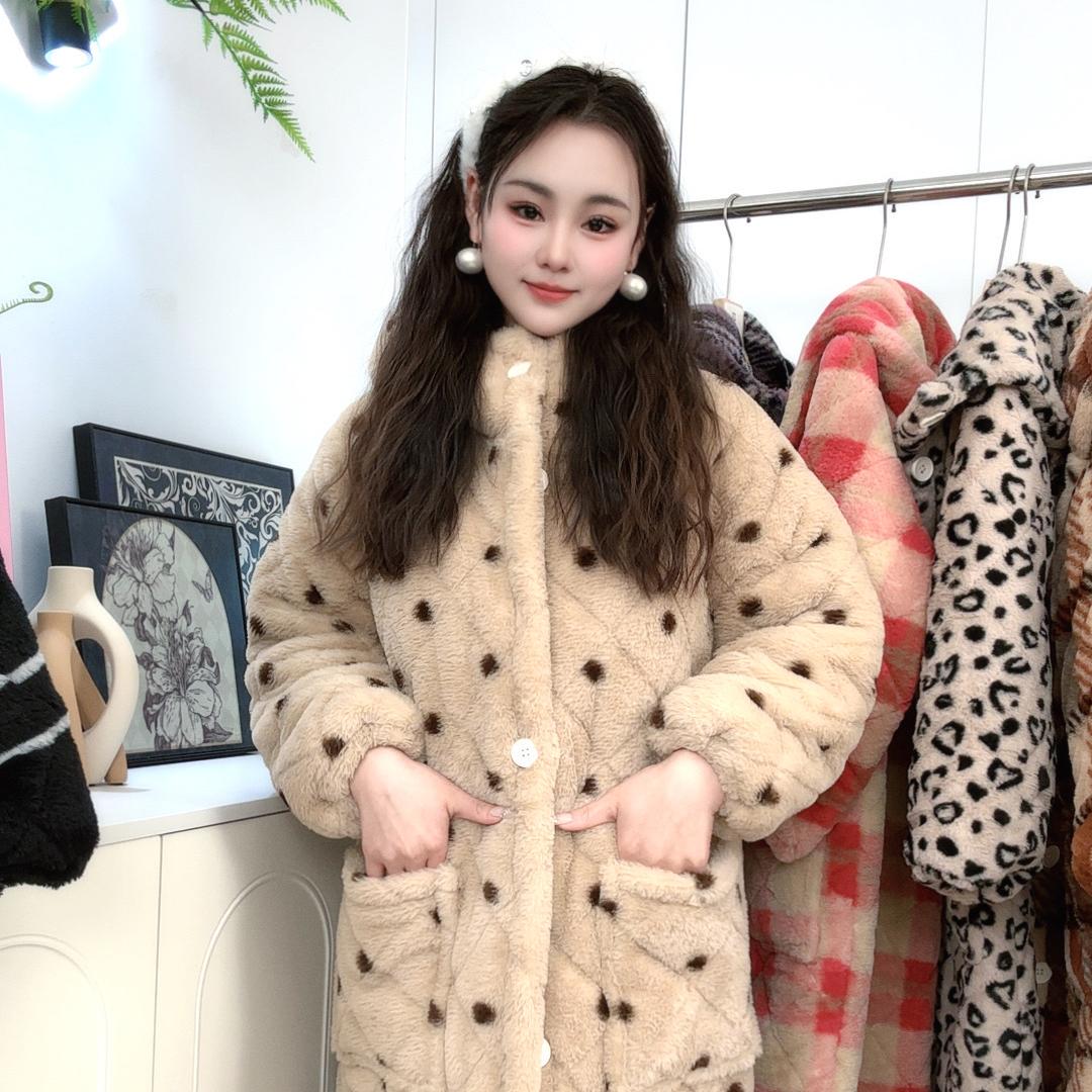 柚一家居服