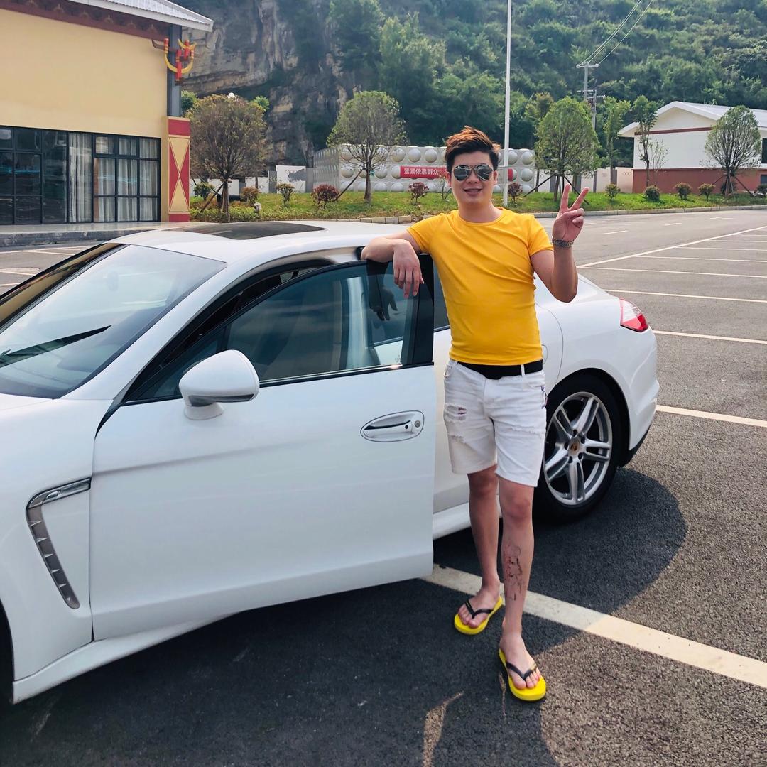 镜哥哥✌🏻