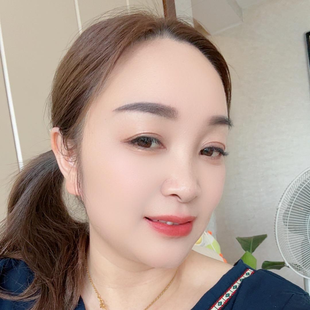 香香🎤首播筹备中