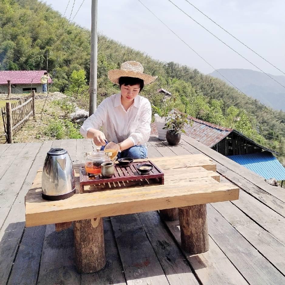 飞翔的企鹅肉肉