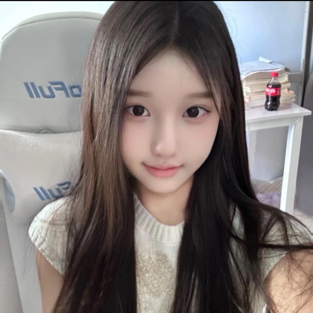 不晚晚.