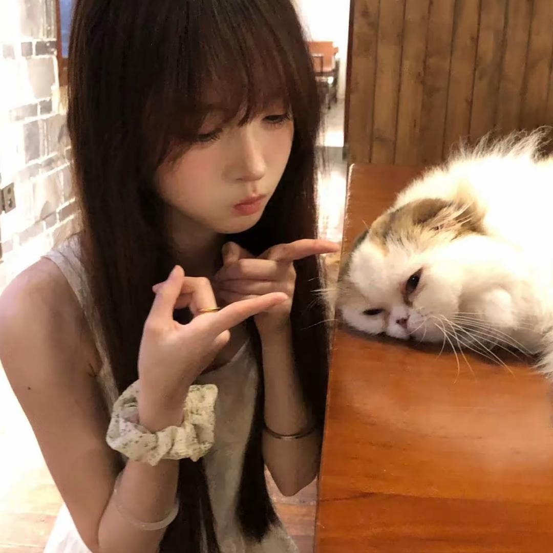 小魚.