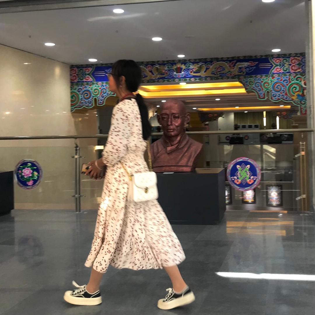 小佳^_^