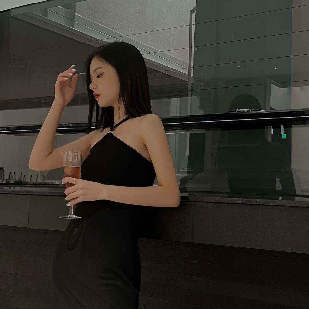 JIA嘉嘉.STUDIO