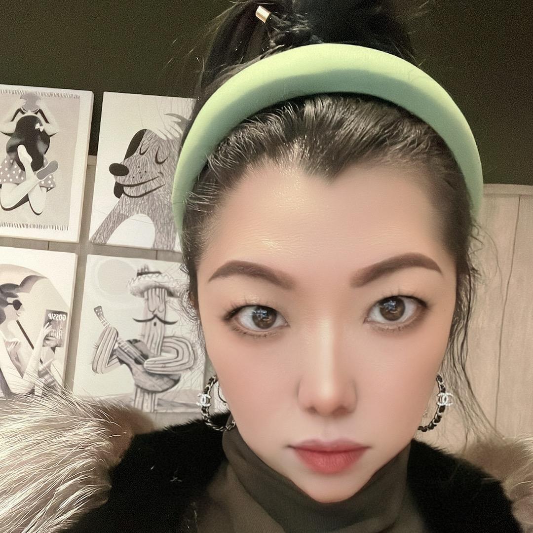 杨小姐箱包店