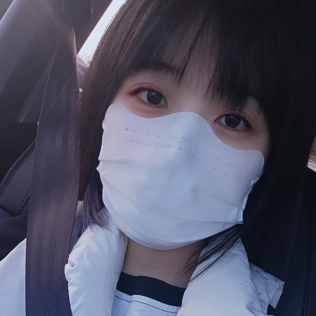 LY不离柒