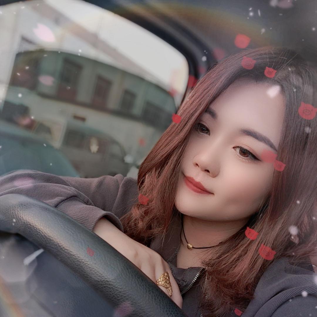 泸沽烟水里的过客🐯