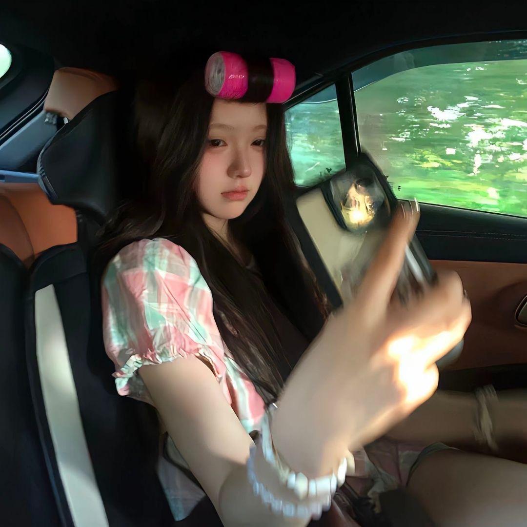 贱人都离我远点