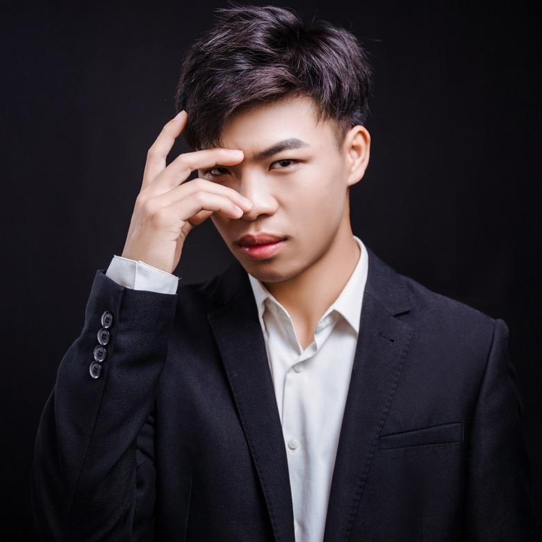 李民星