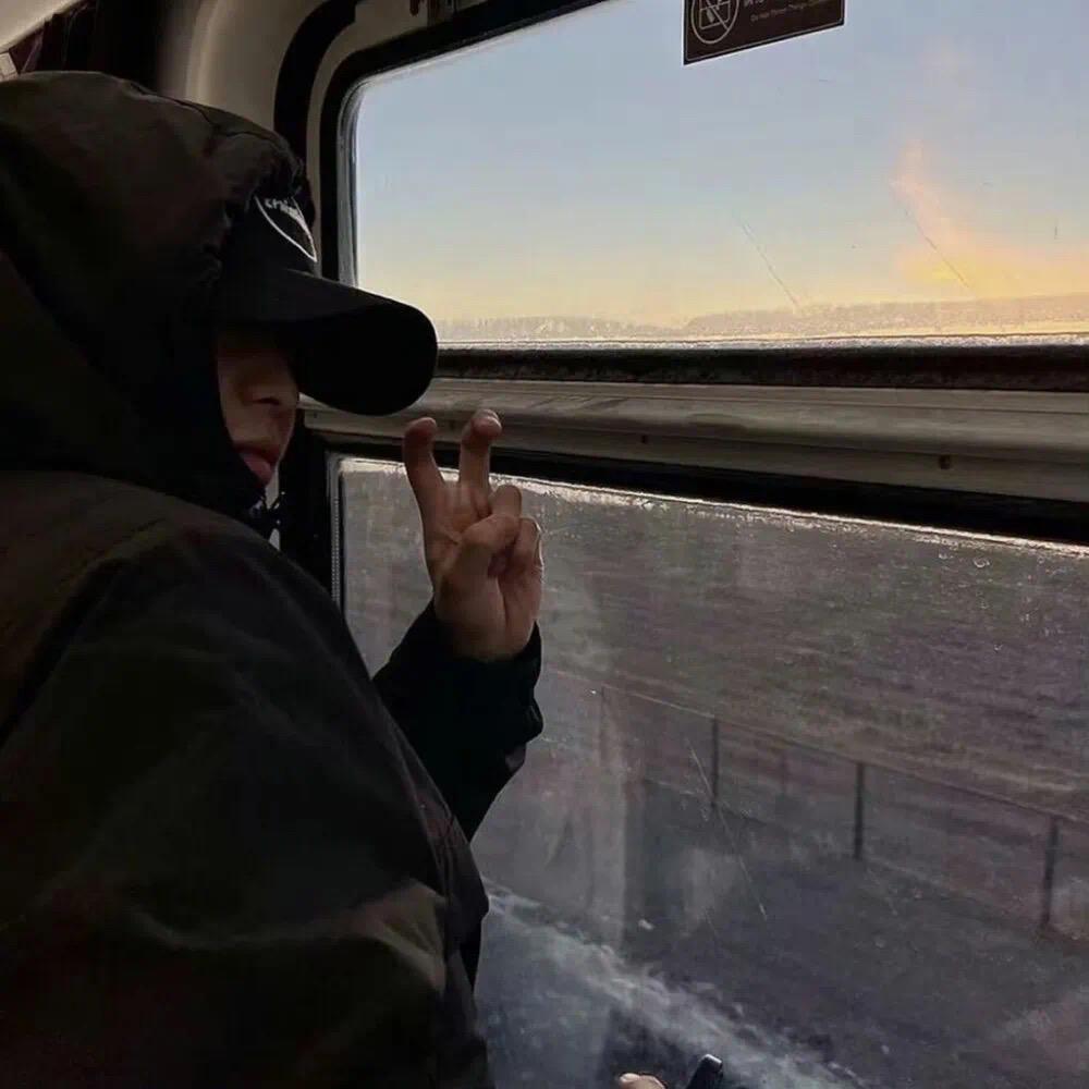 930_
