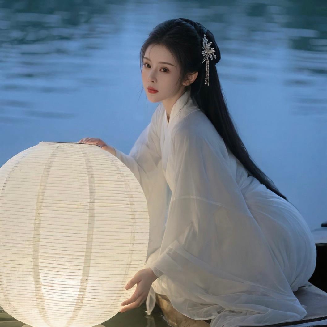 月儿圆圆