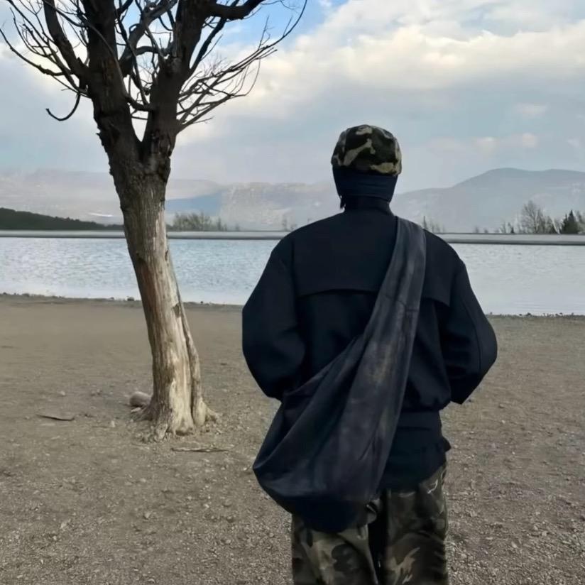 ㅤ ︌ㅤㅤ ︌ ㅤㅤ