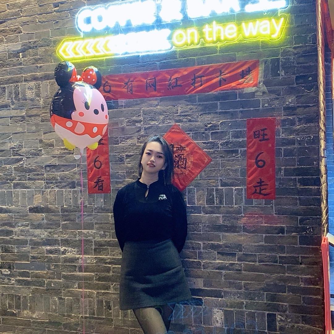 笑笑来了（每天晚上10点10分开播）