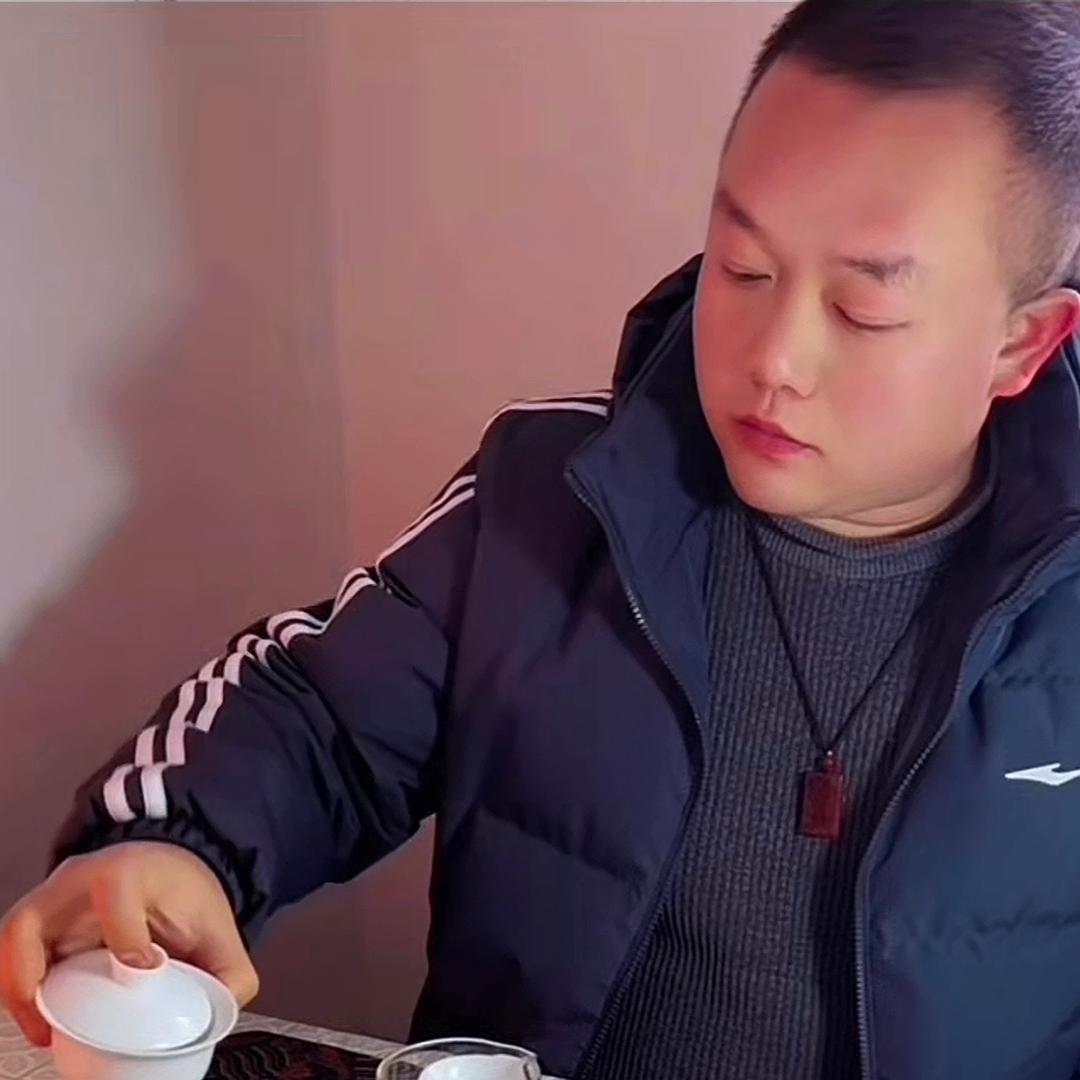 陋室茗🍵