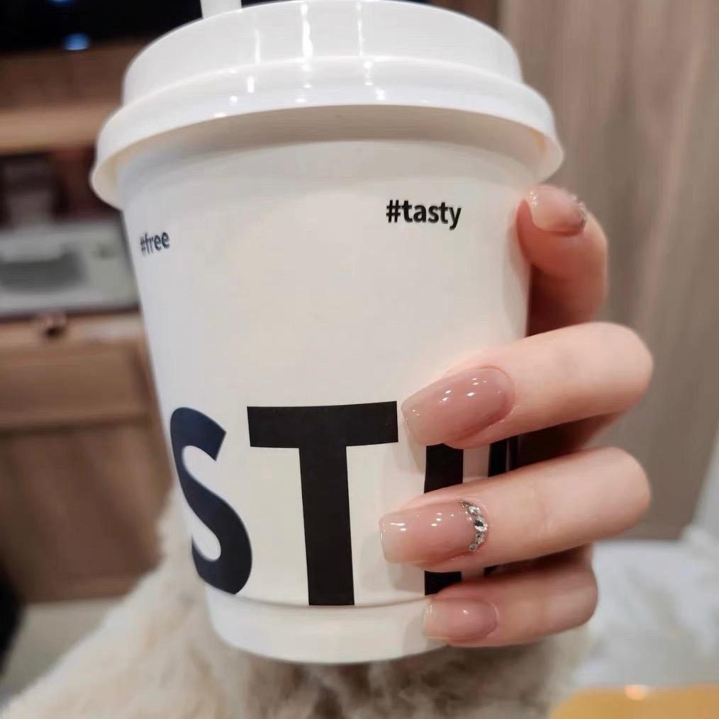 🌻薇薇美甲、美睫