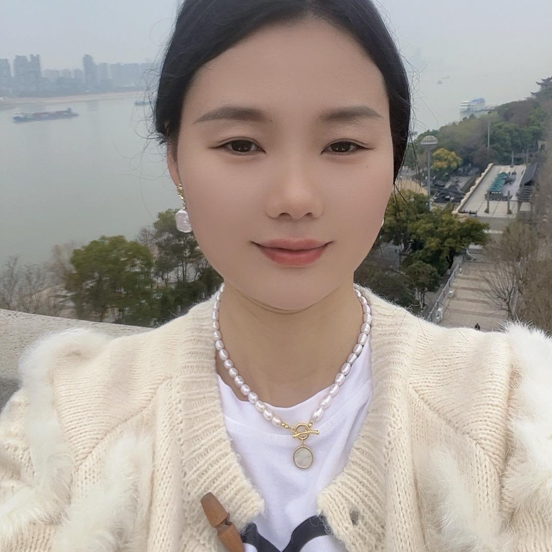 㤀亼
