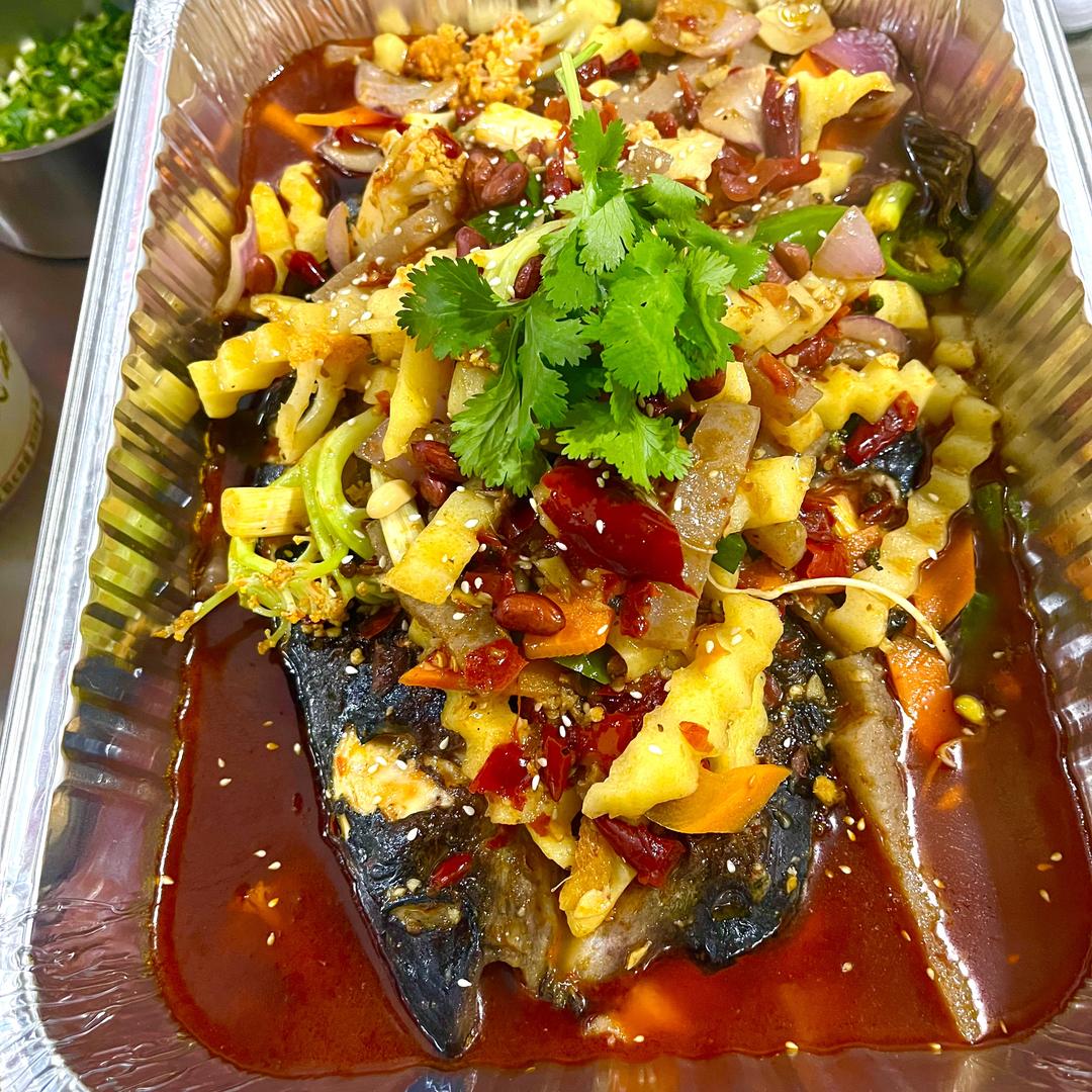 师宗县憨包烧烤餐饮店