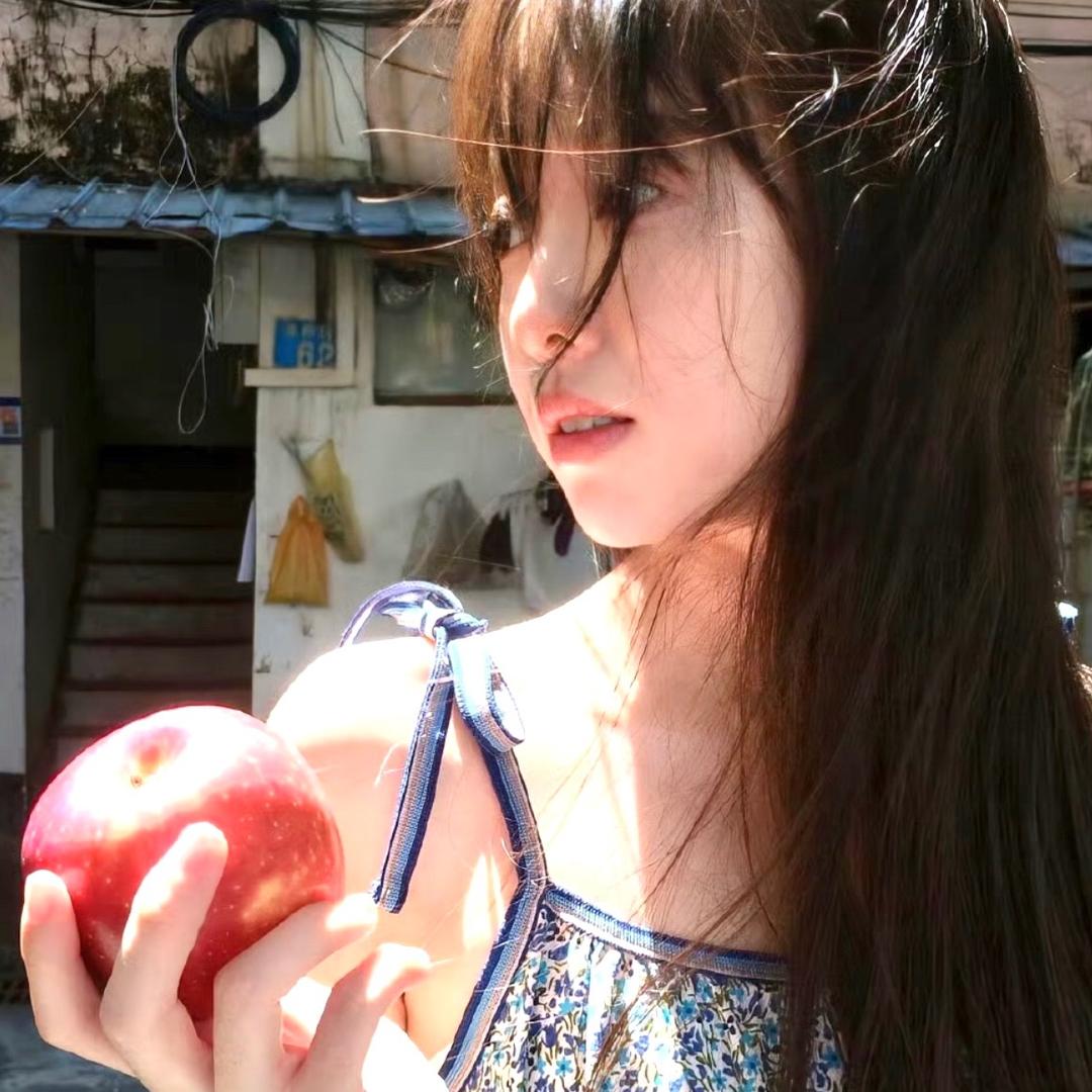 静哈哈