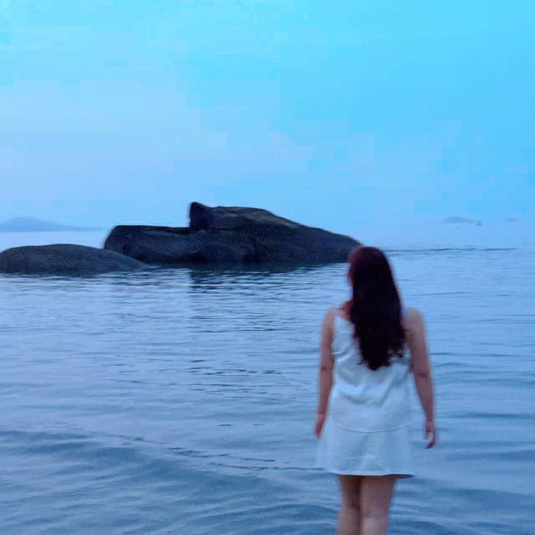 玉.