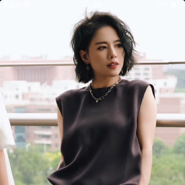 魏老板自营高定服饰