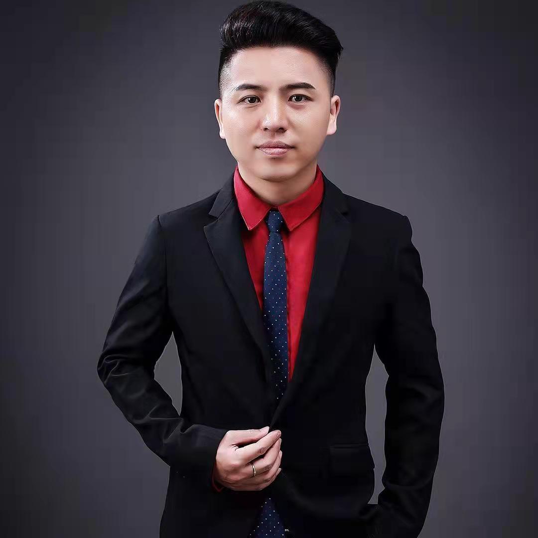 假发阿朋的成长日记