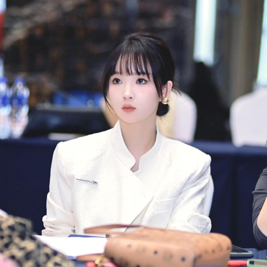 娄底九亿品牌女装店