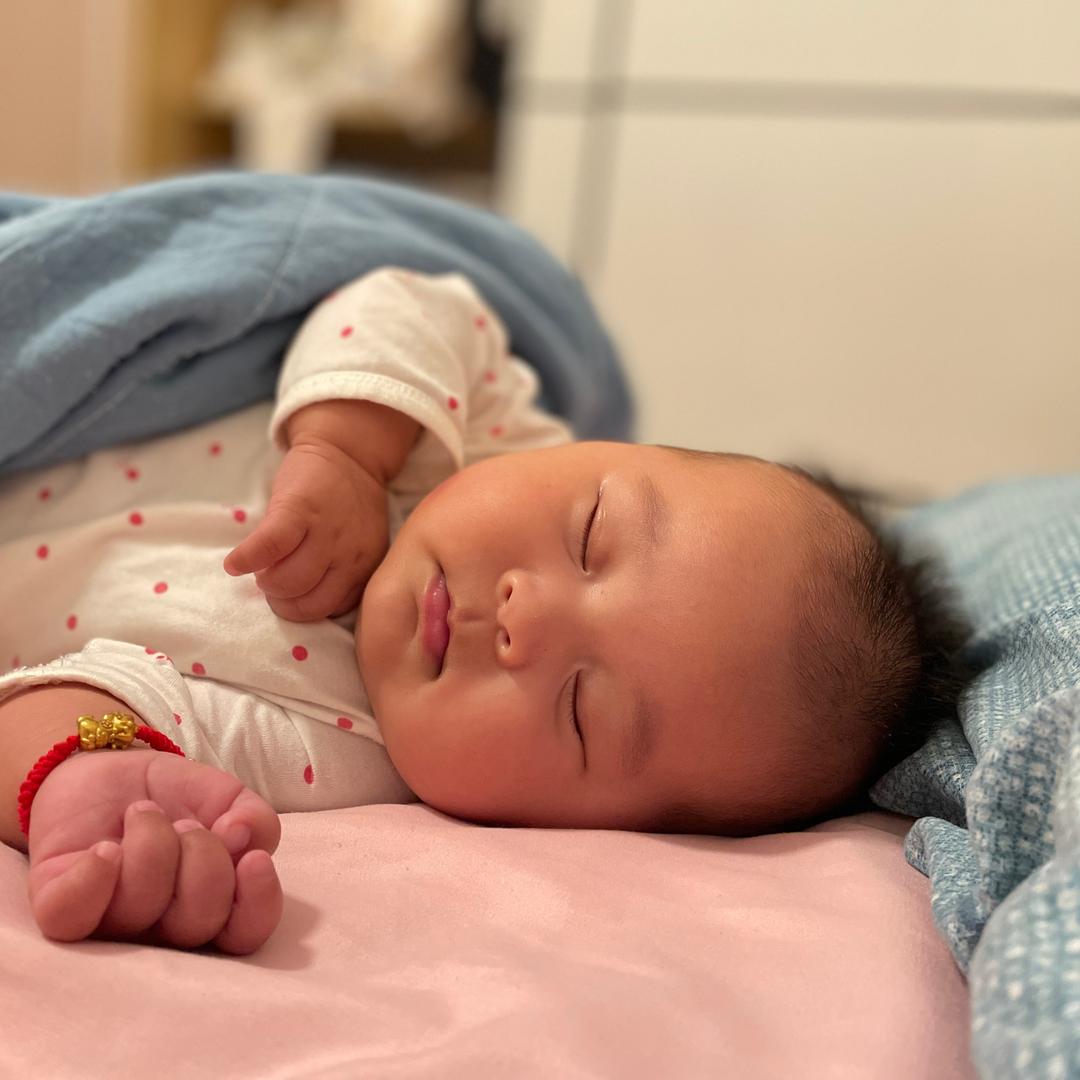 东东生了个西西