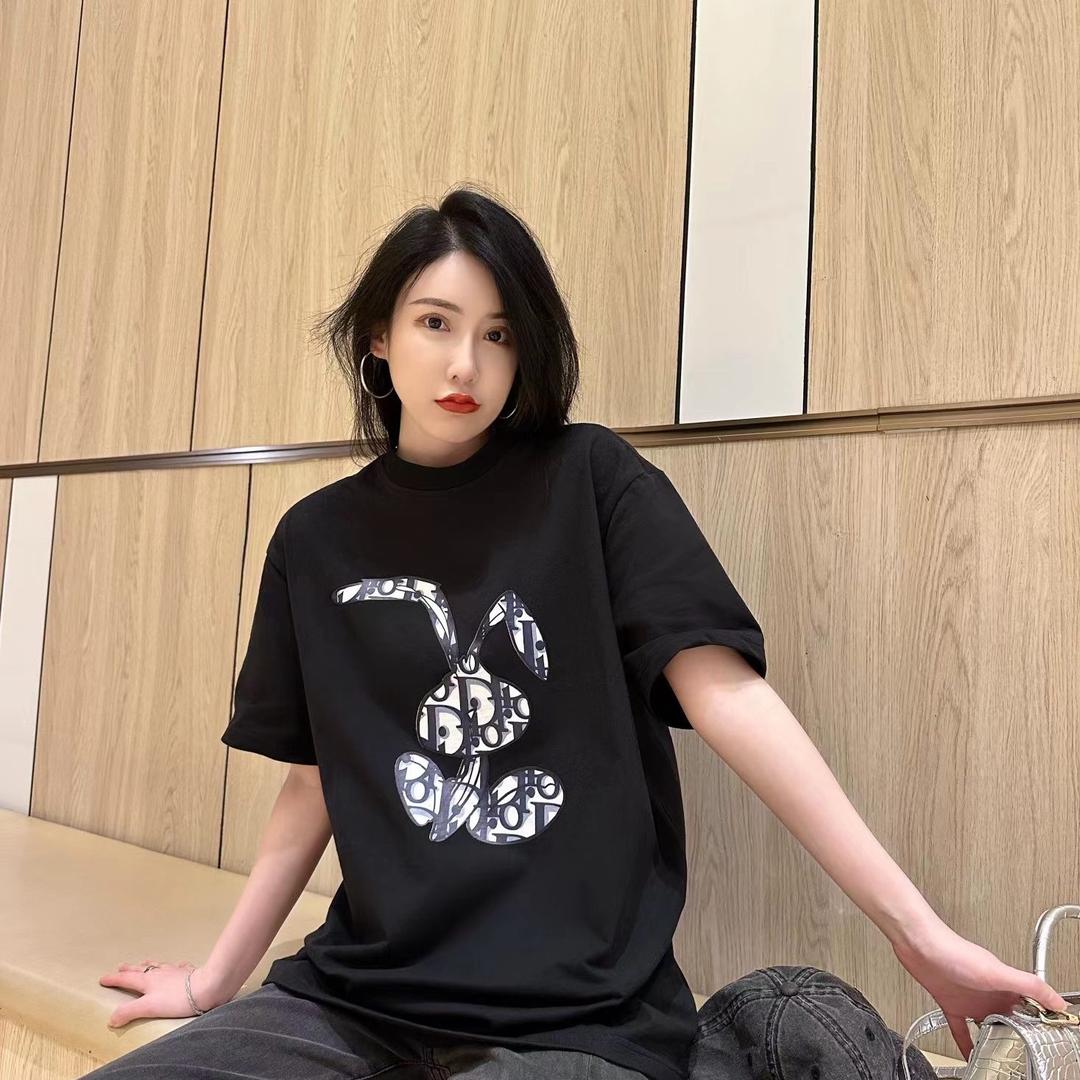 万御服饰