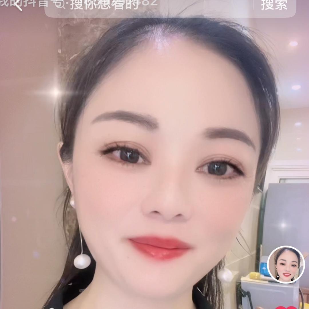 @馨馨唱歌🎤（14:00开播）