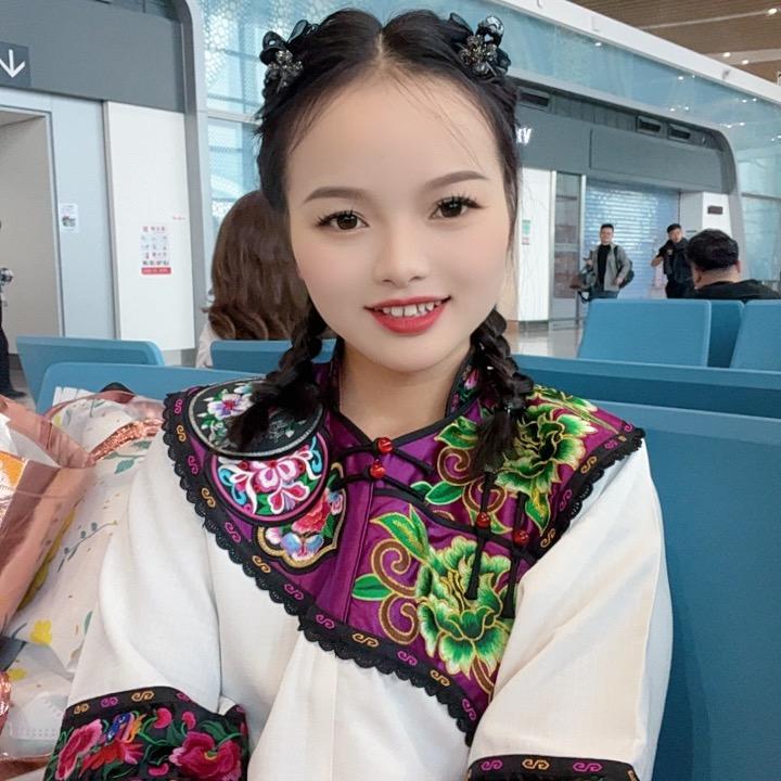 小利吖