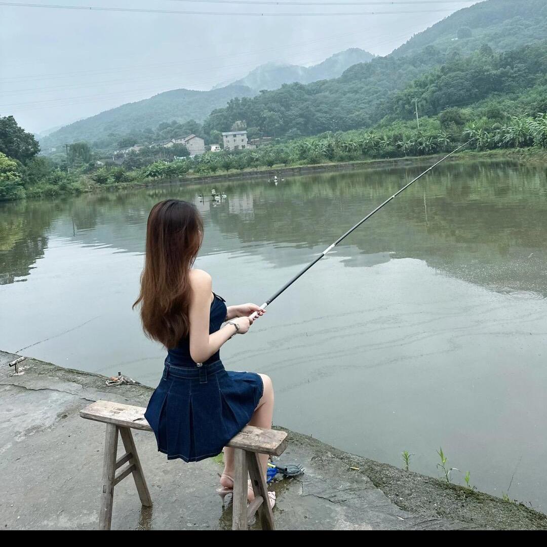 钓鱼学妹.