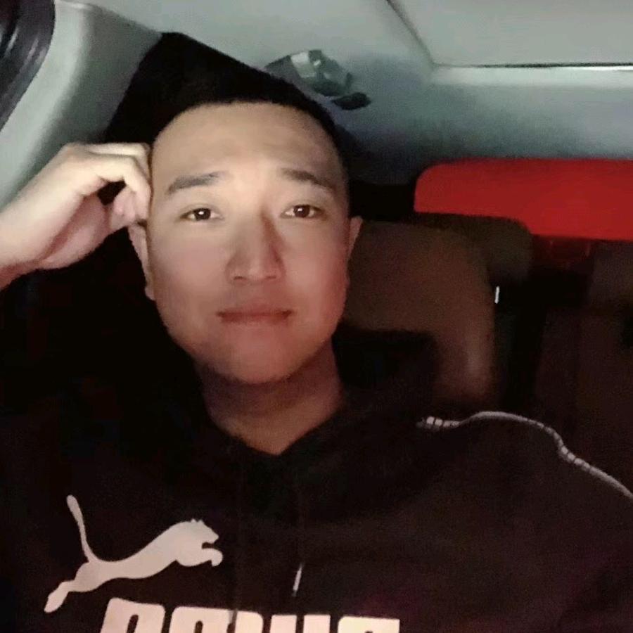 西乌满达