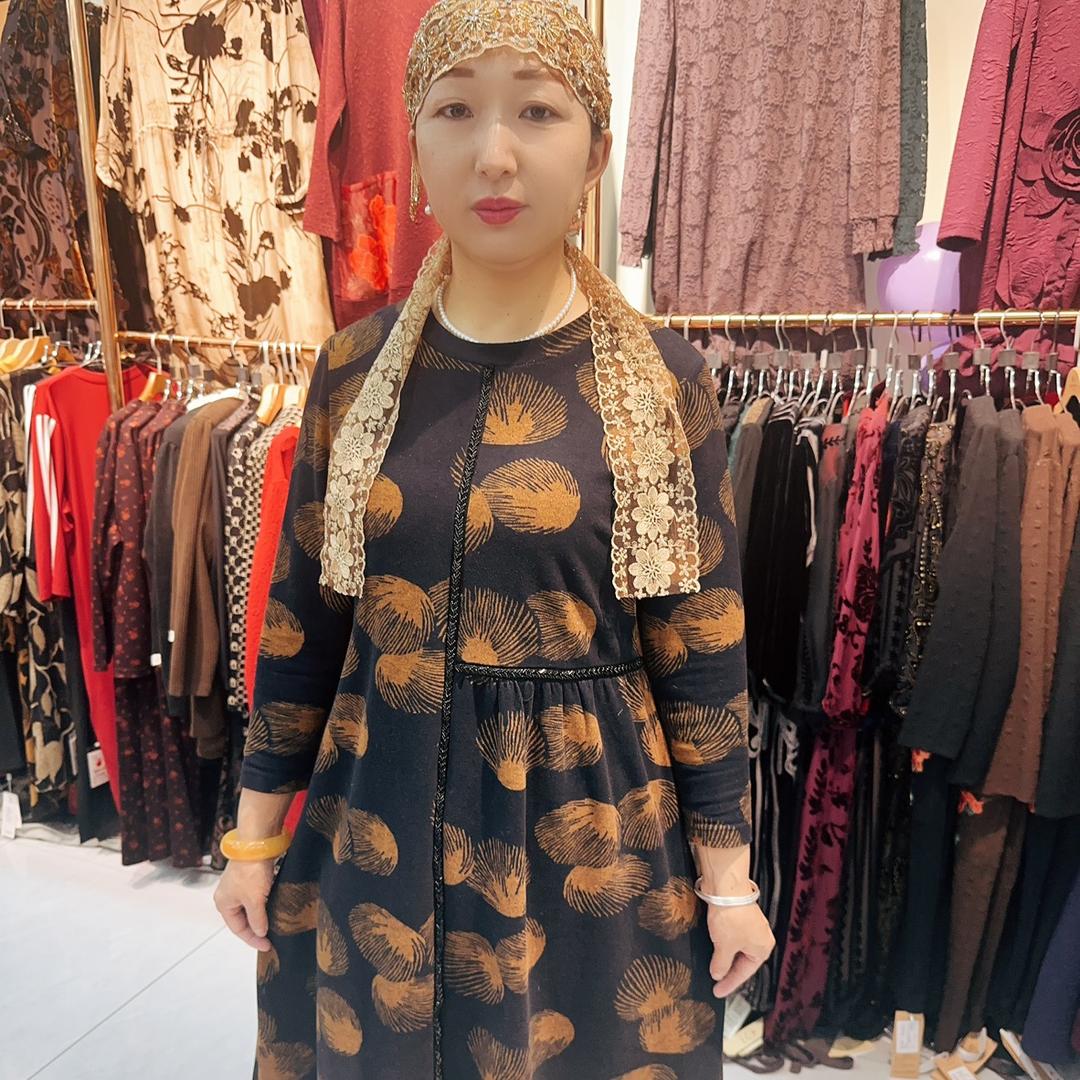 昌吉艳红精品女装