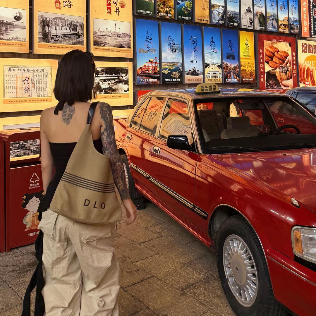 王哪跑/•᷅•᷄\୭