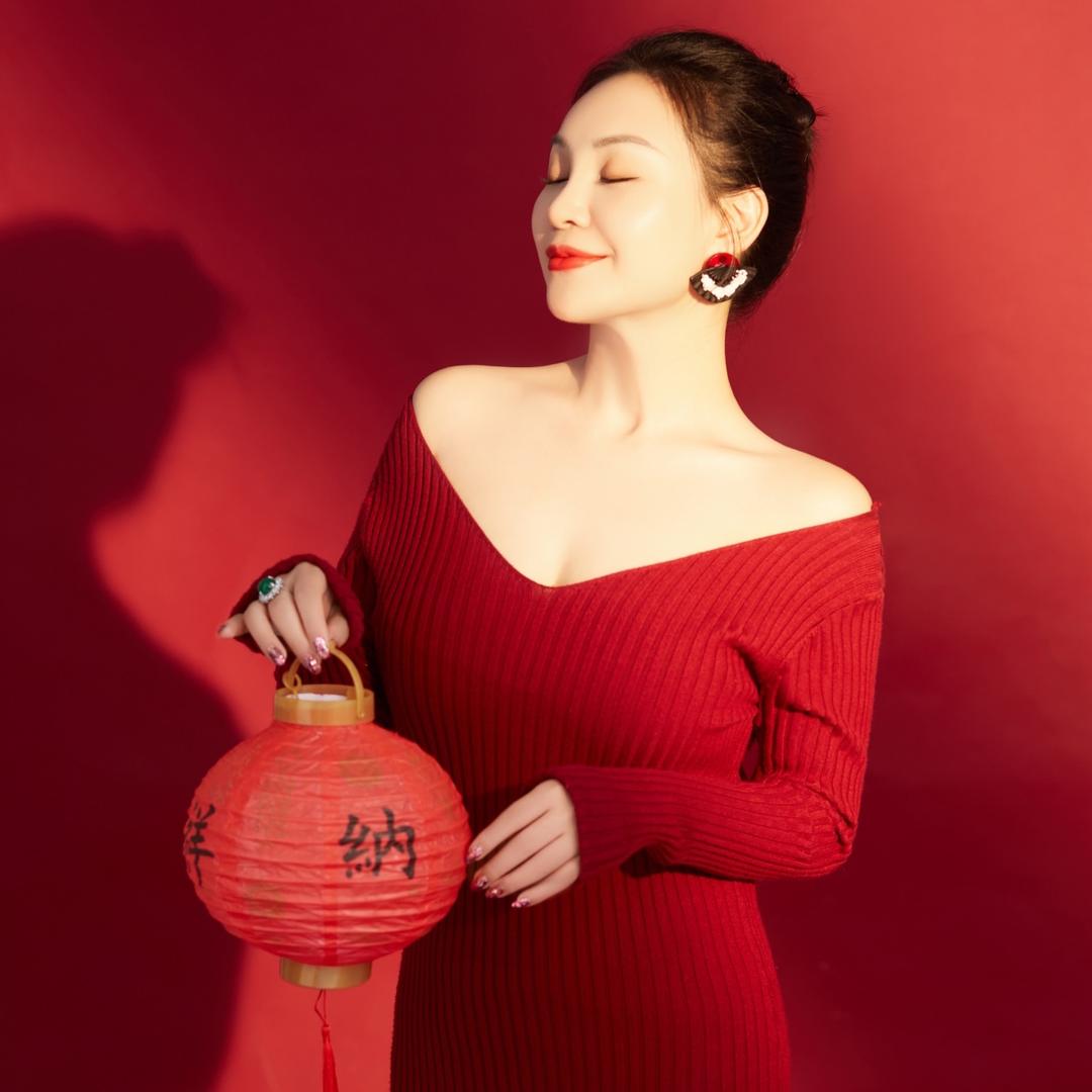 向云端.