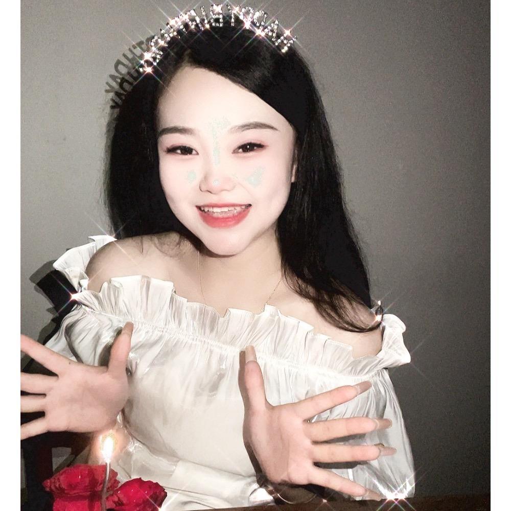 @谁的被窝里没有个小可爱呀