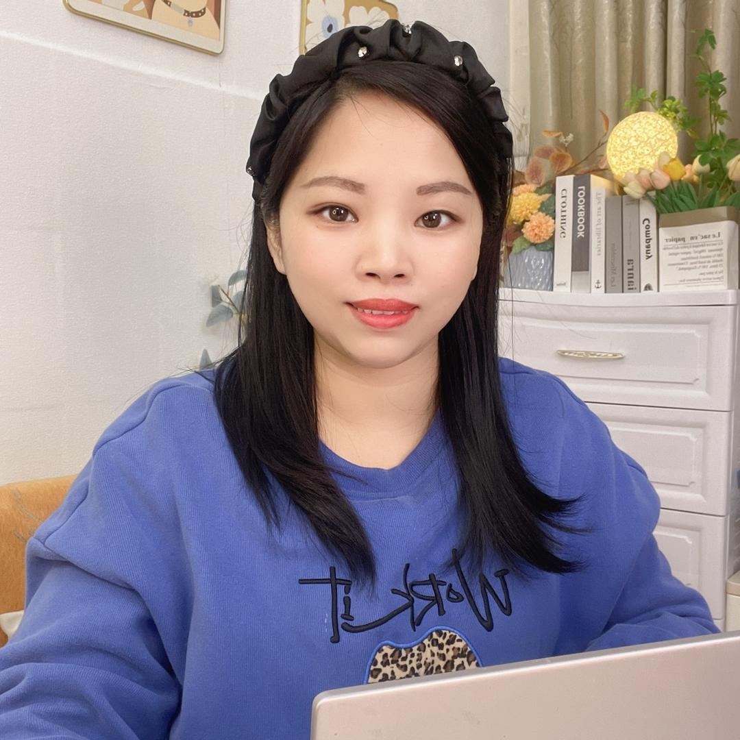 在努力的娜娜