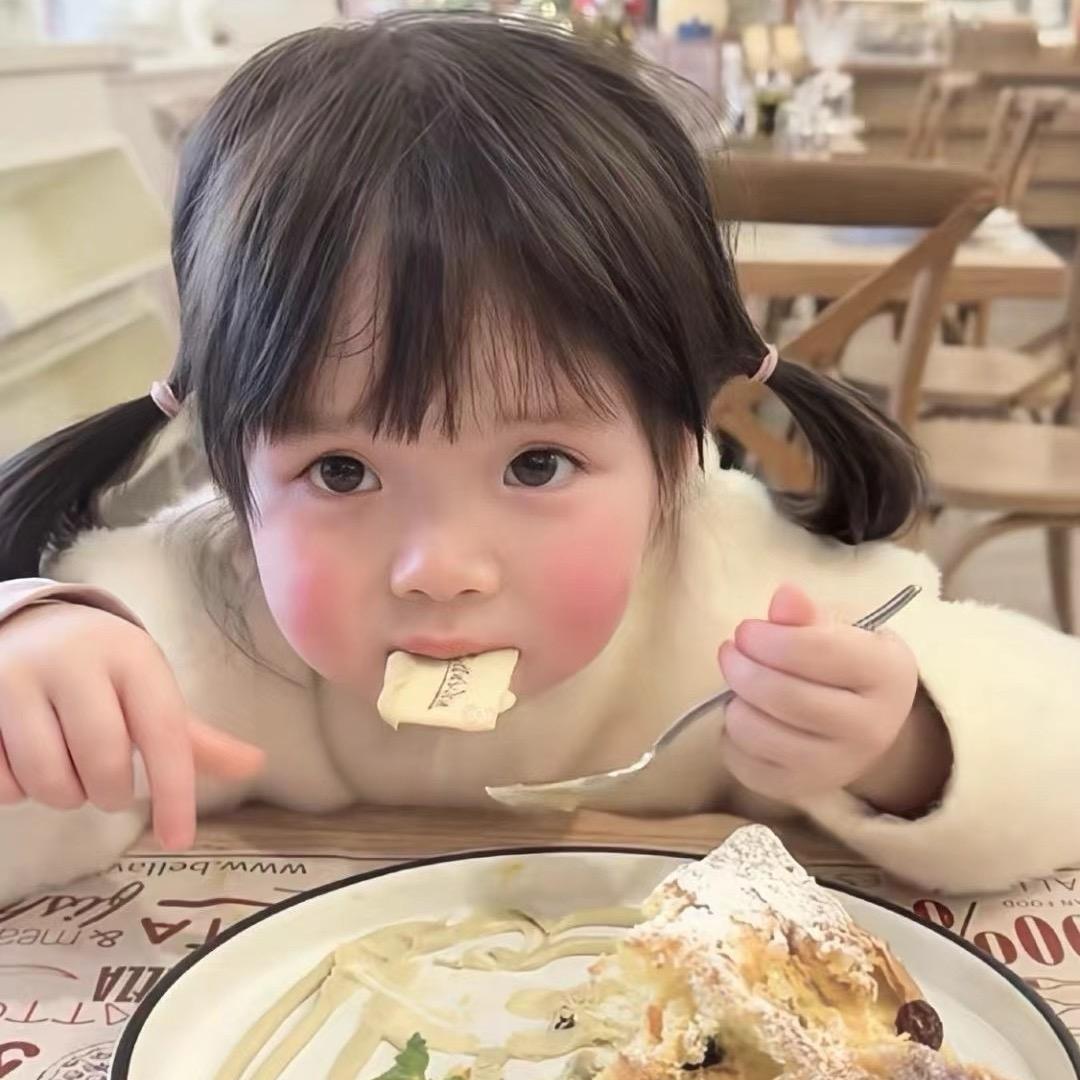 小梨呆呆