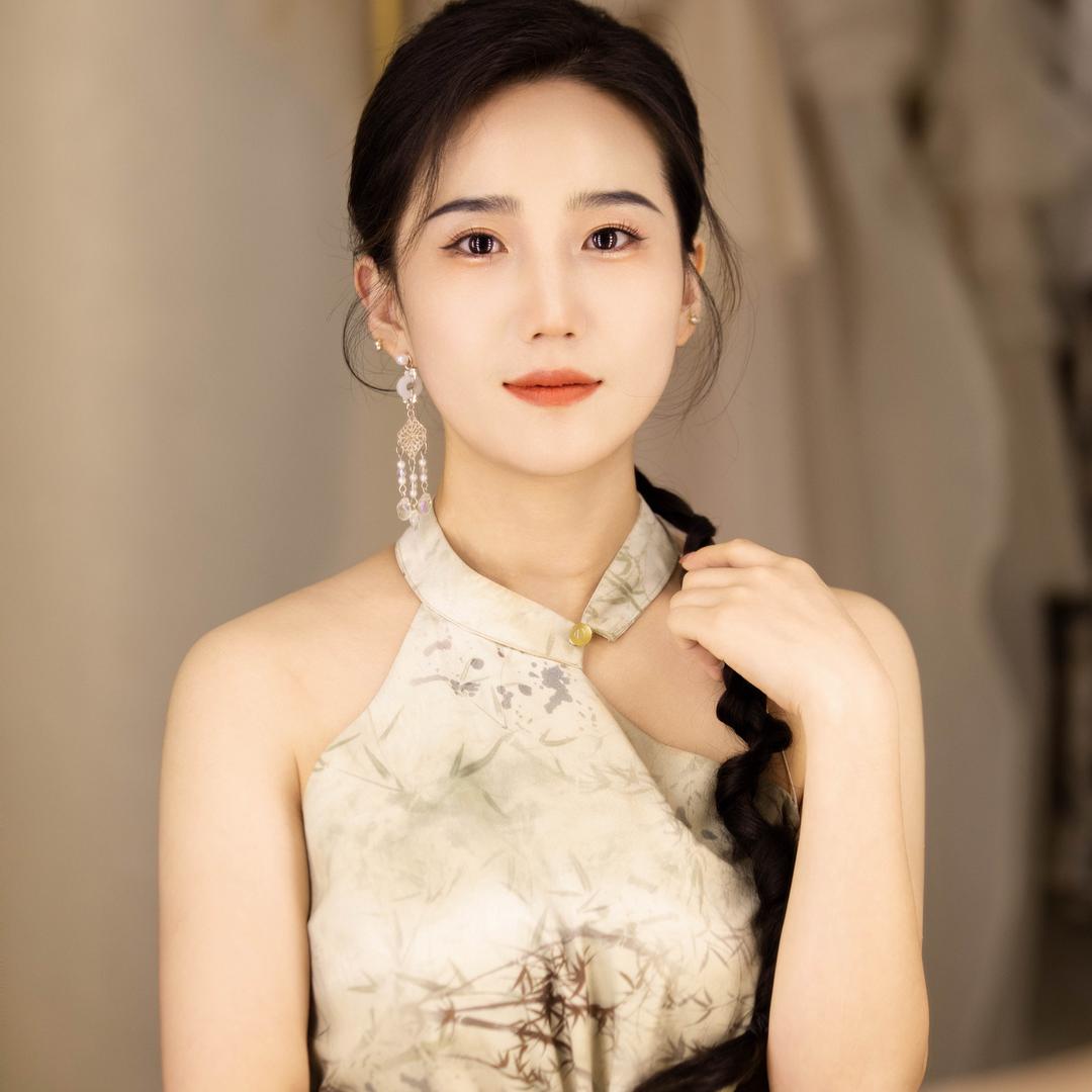 张女士👩‍👧‍👧