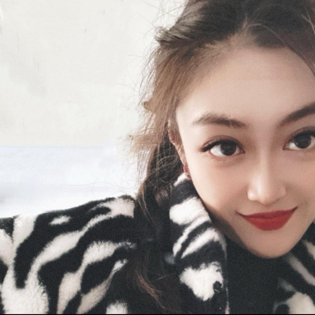 一字马女王ฅ😸ฅ