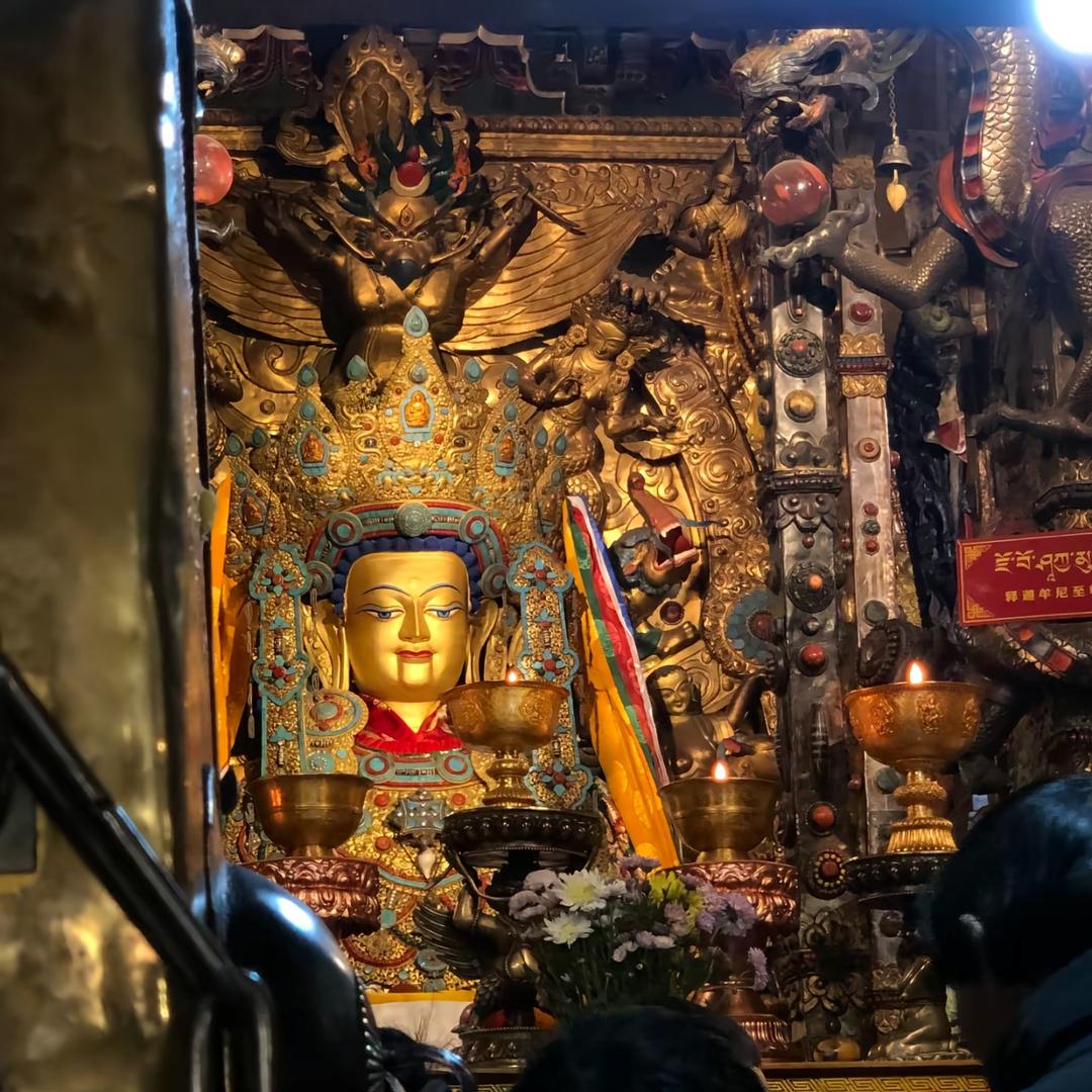 མགོན་པོ་