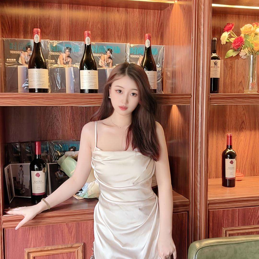 小佳南油精选女装