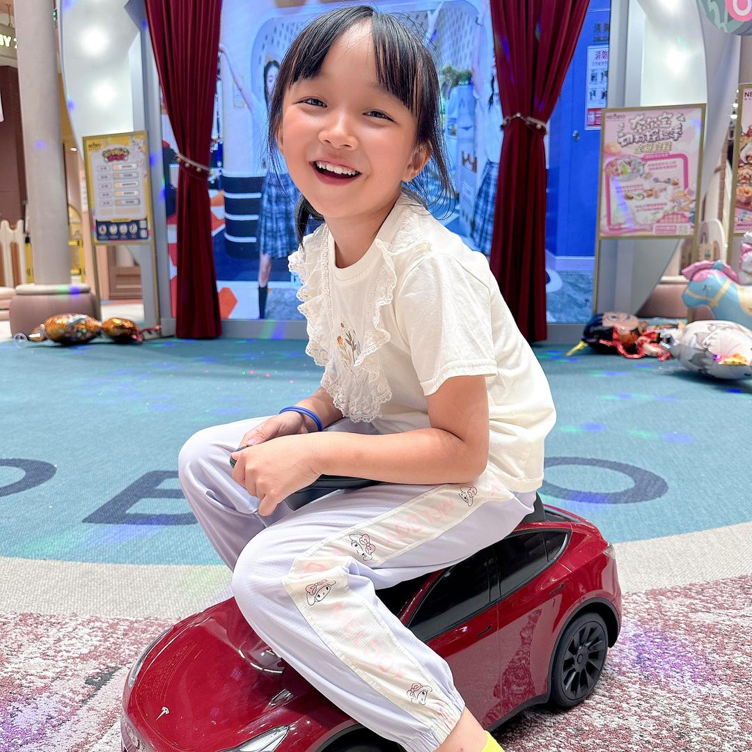 是黑妞吖😛
