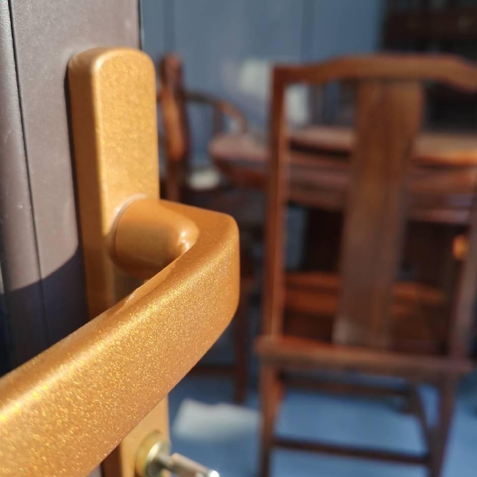 梁瑄门窗