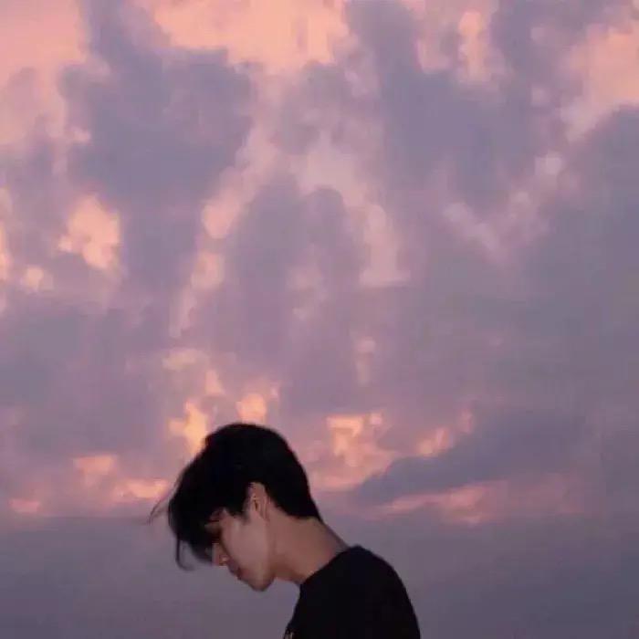 徐一.
