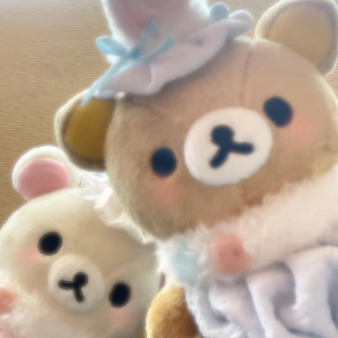 .•︡ ‿ •︠·