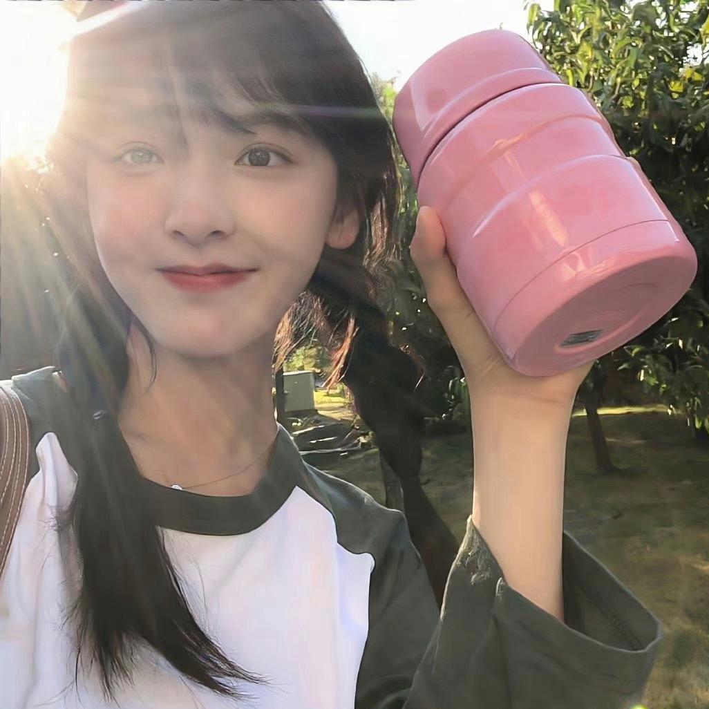 芝士莓莓🍓